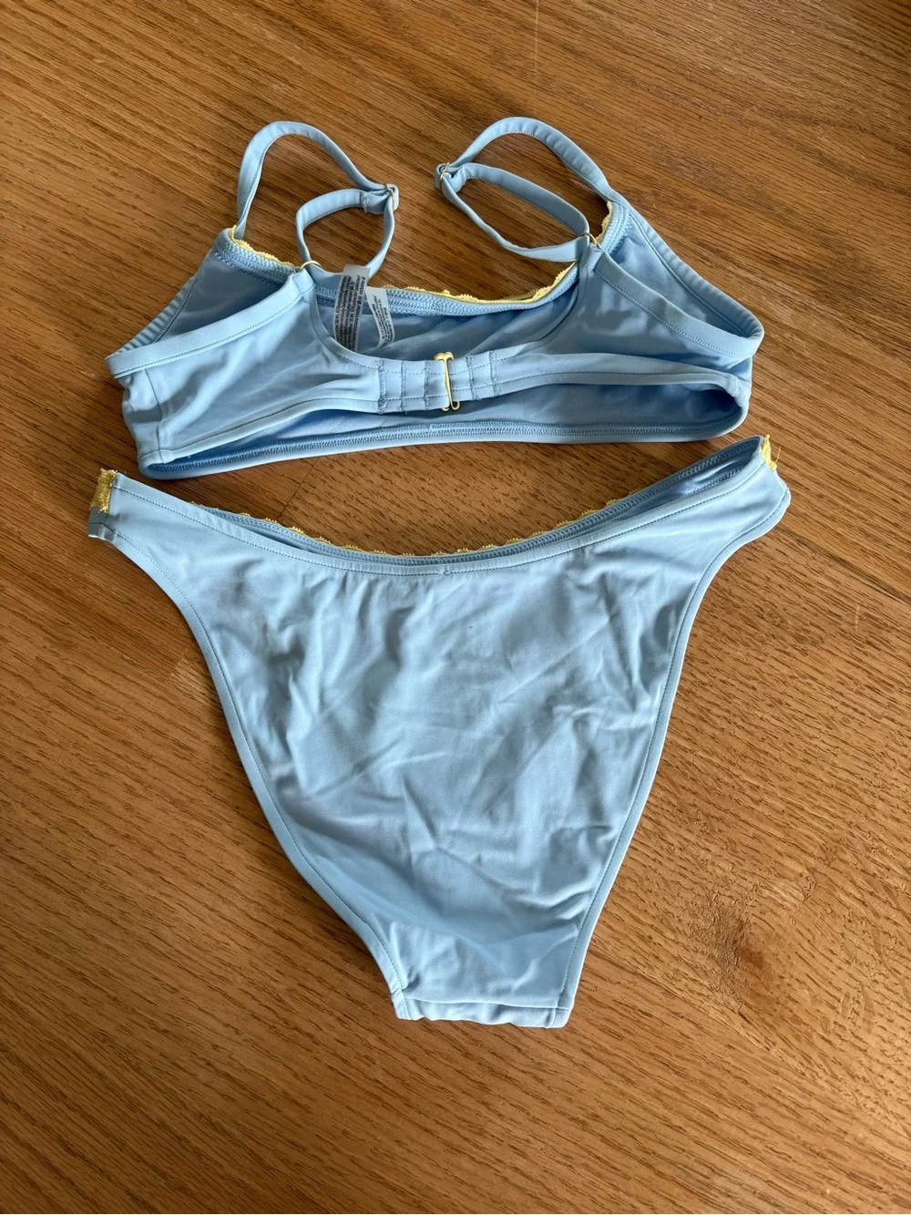 Frankie’s bikinis set